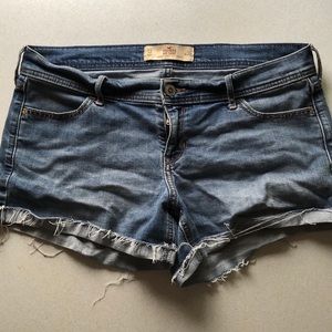Hollister Shorts ✨
